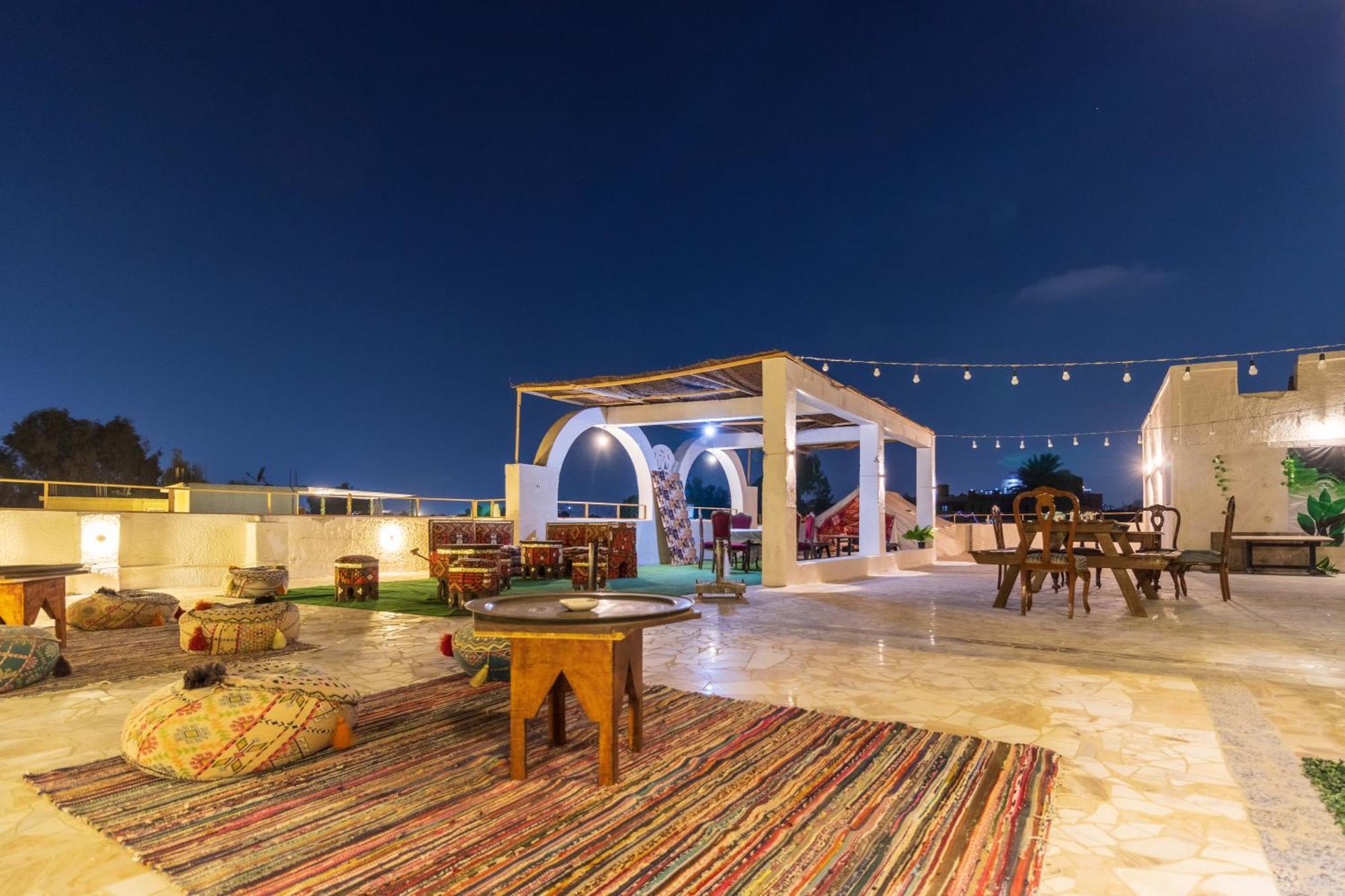The Grand Pyramids View Hotel Kafret el-Gabal 외부 사진