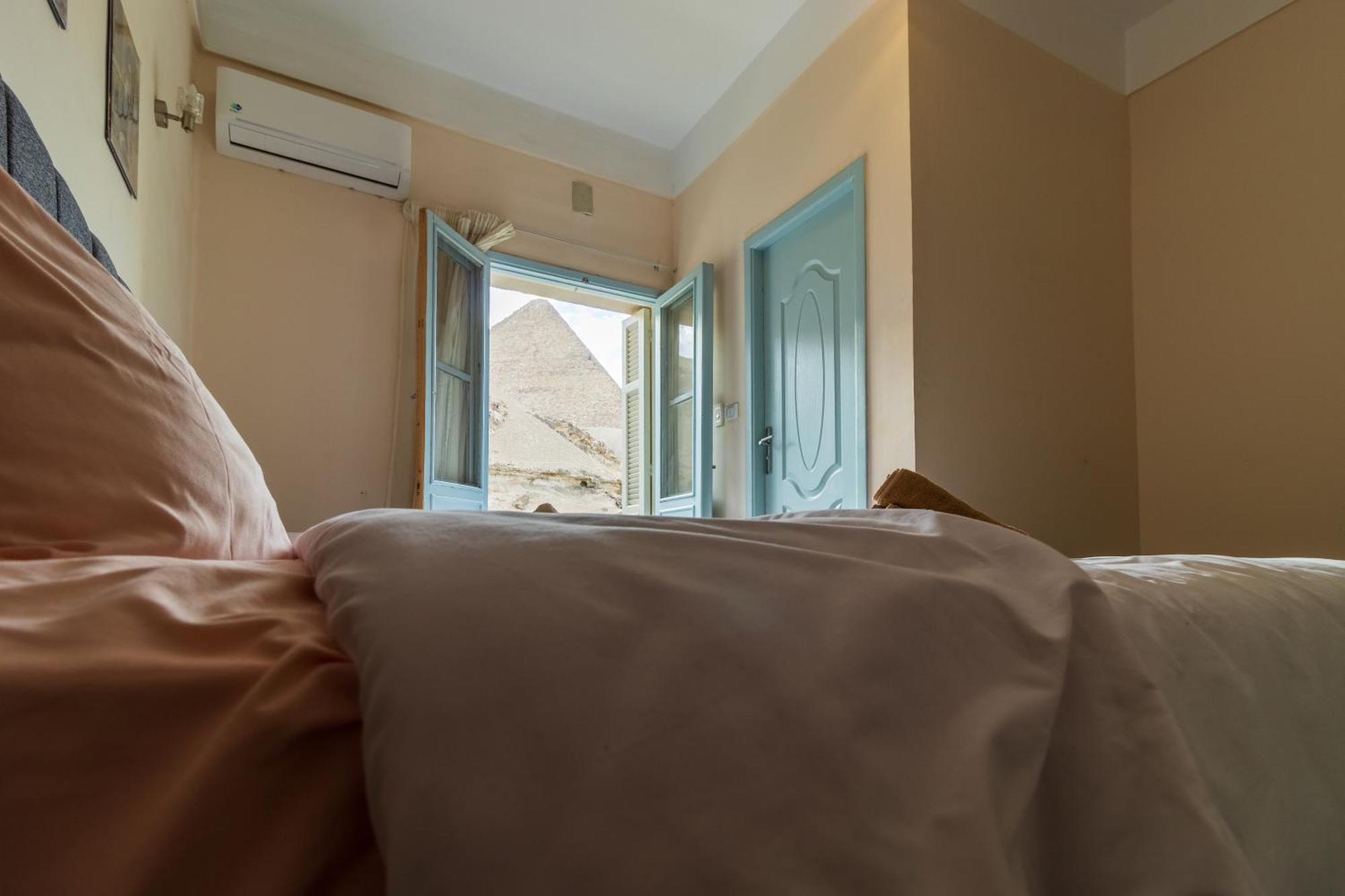 The Grand Pyramids View Hotel Kafret el-Gabal 객실 사진