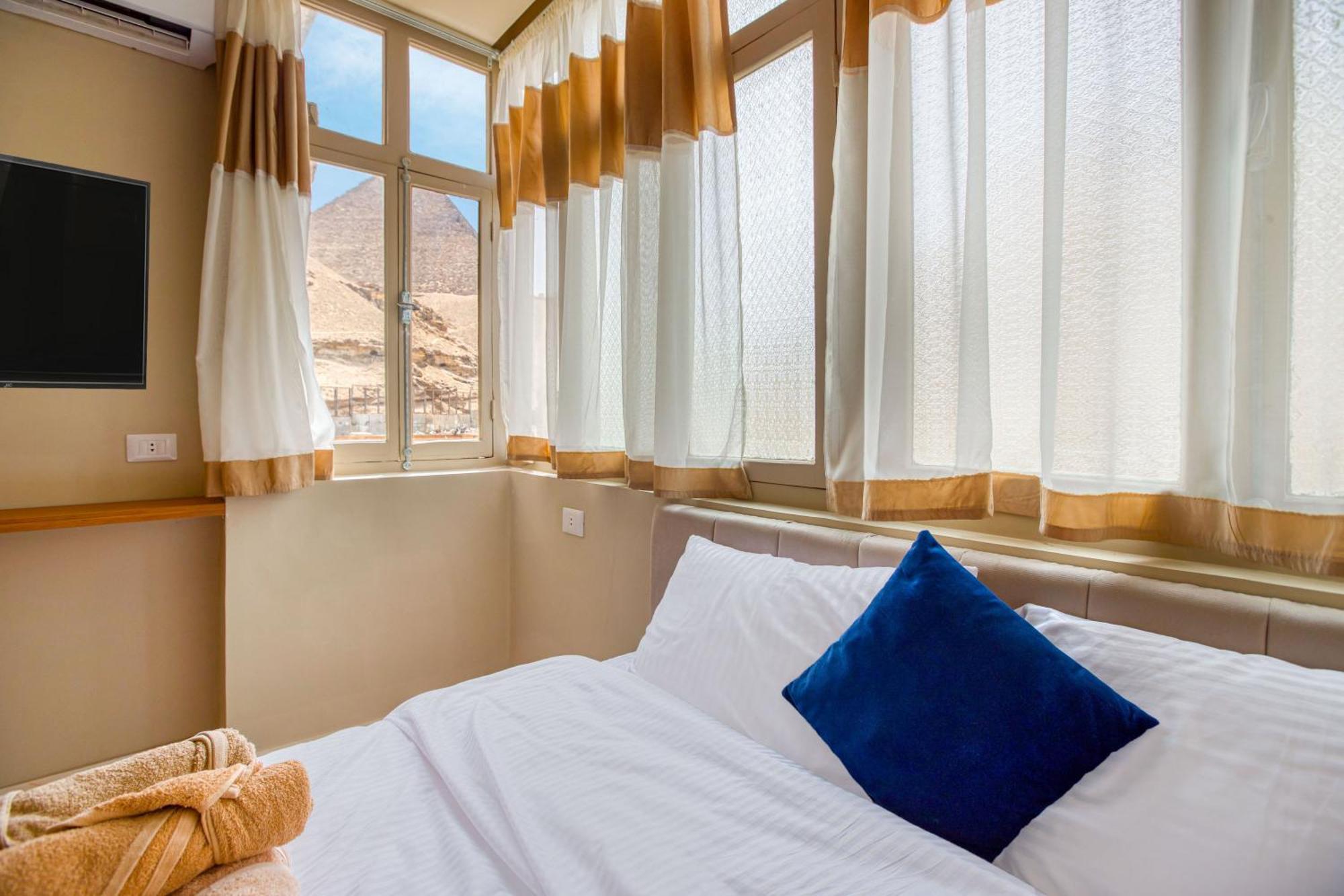 The Grand Pyramids View Hotel Kafret el-Gabal 객실 사진