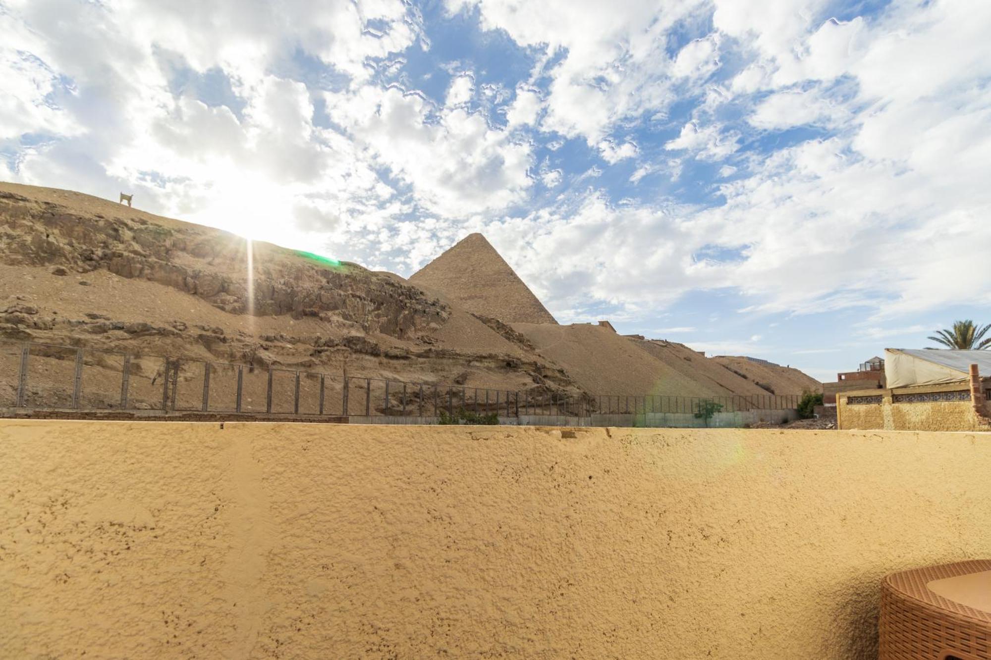 The Grand Pyramids View Hotel Kafret el-Gabal 객실 사진